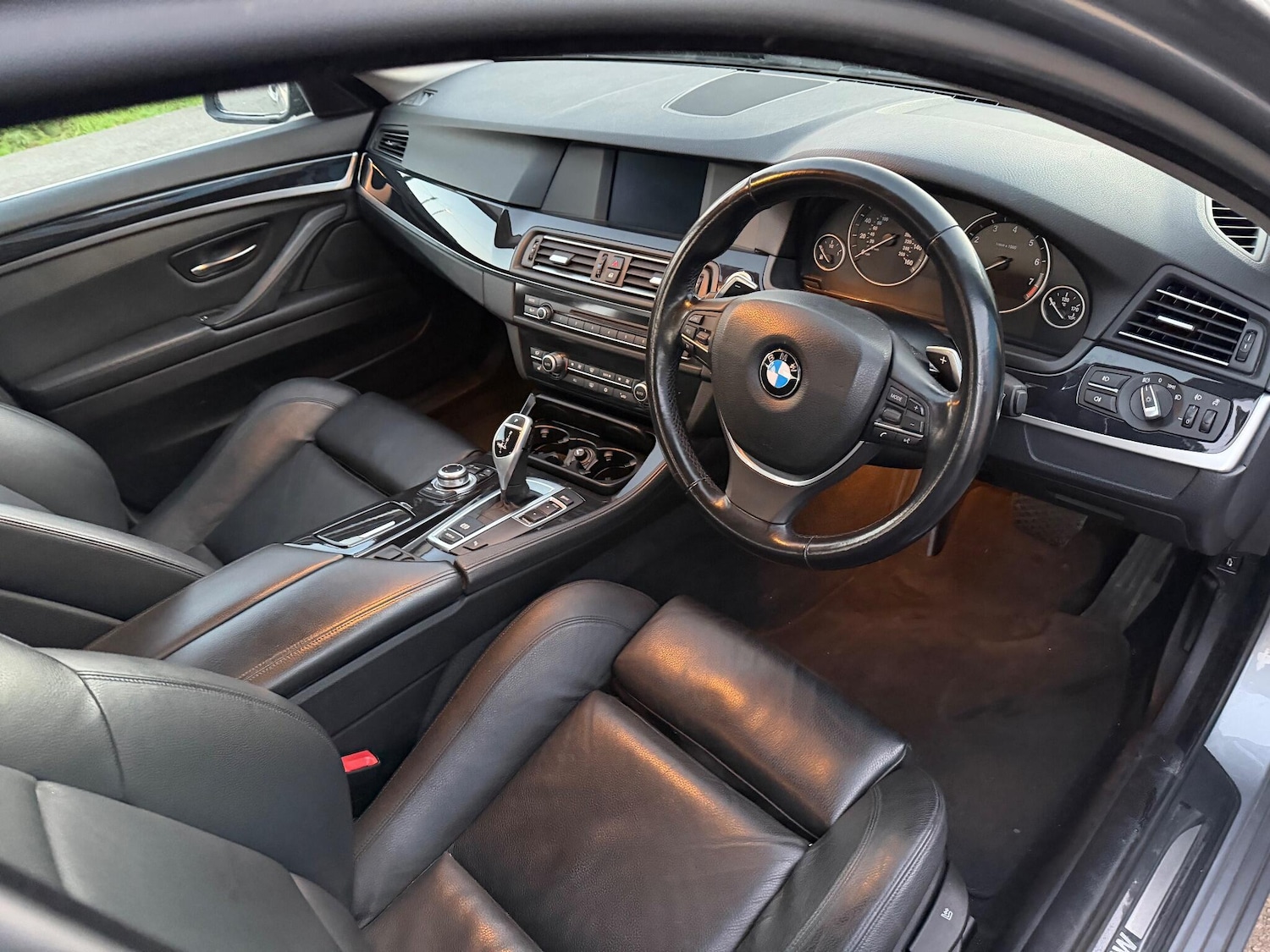 Used BMW 5 Series 2010 for sale - 76913620: Photo 5