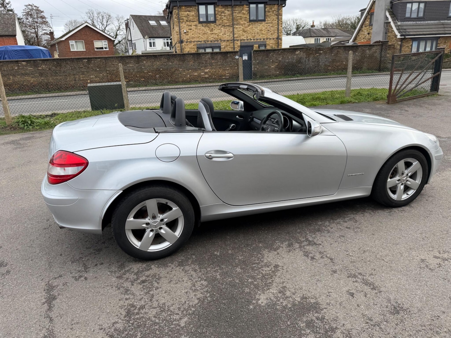 Used Mercedes-Benz SLK 2005 for sale - 77637695: Photo 24