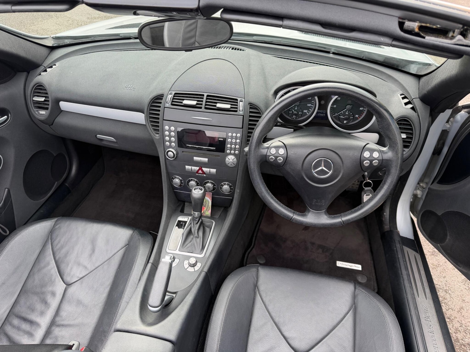 Used Mercedes-Benz SLK 2005 for sale - 77637695: Photo 35