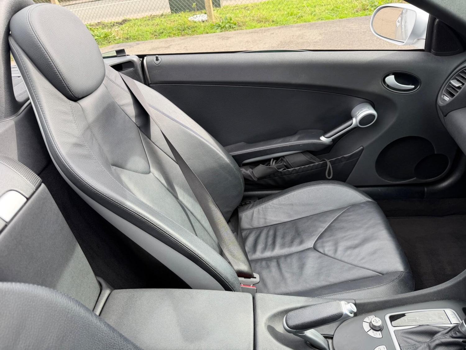 Used Mercedes-Benz SLK 2005 for sale - 77637695: Photo 37