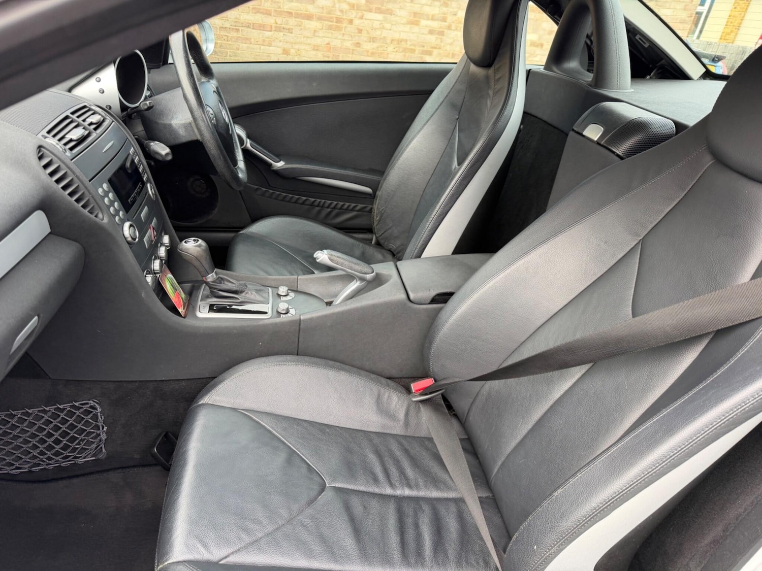 Used Mercedes-Benz SLK 2005 for sale - 77637695: Photo 6