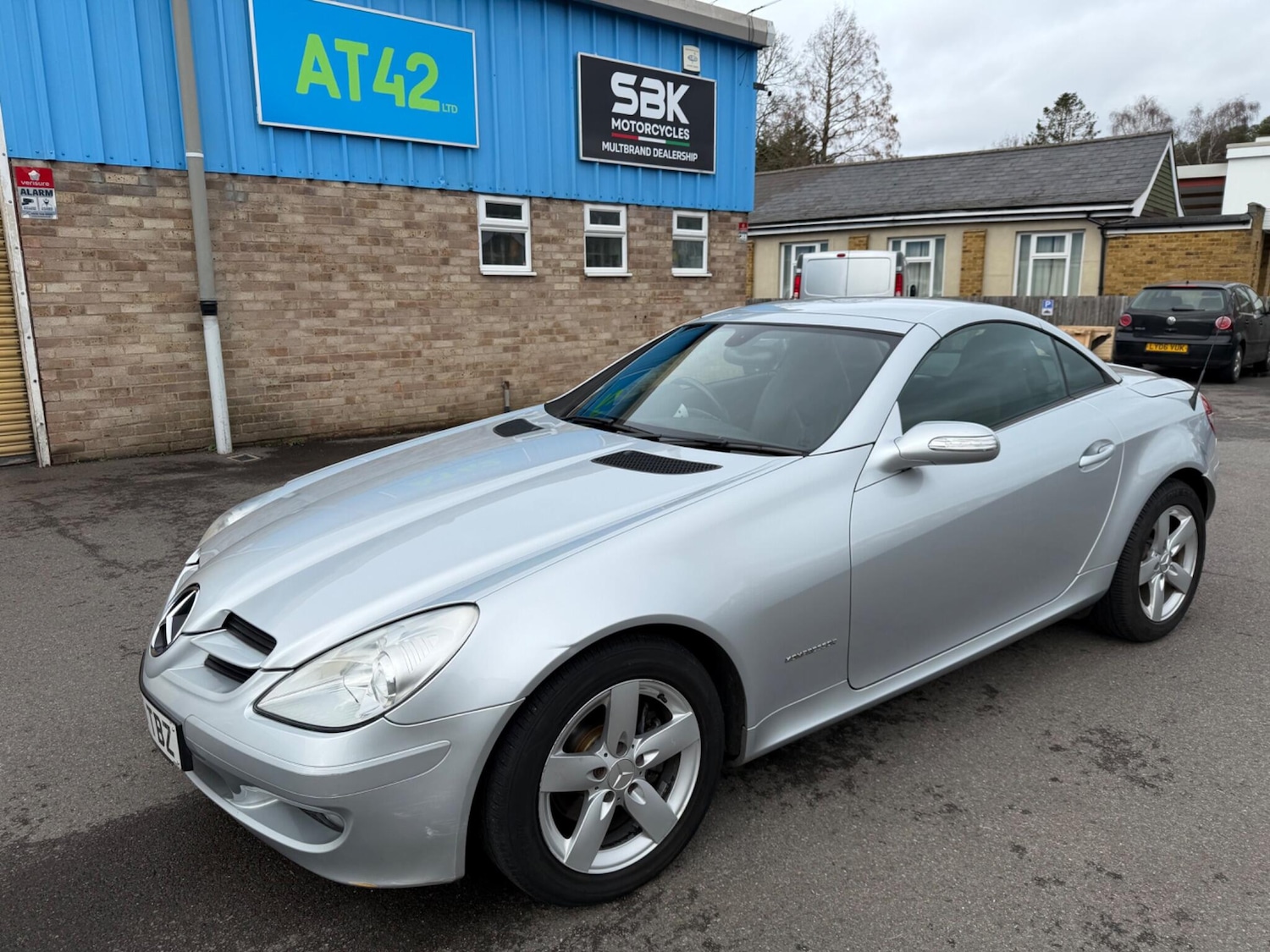 Used Mercedes-Benz SLK 2005 for sale - 77637695: Photo 8