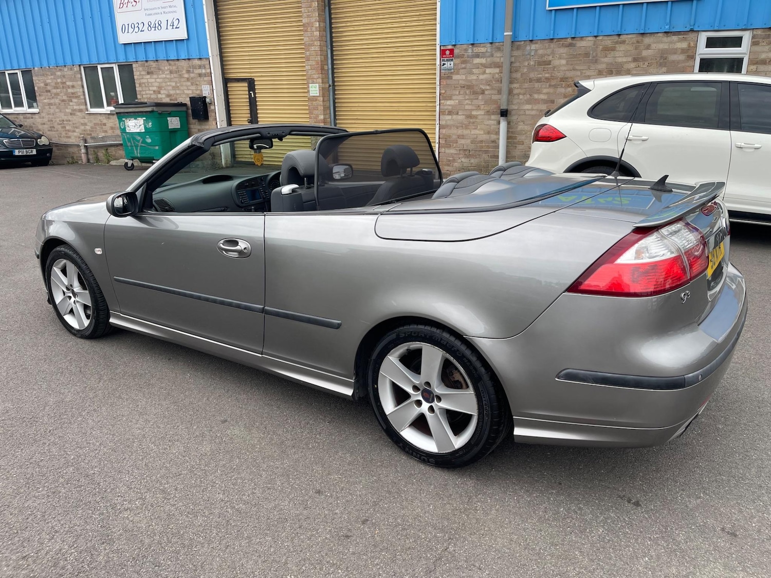 Used Saab 9-3 2006 for sale - 76660361: Photo 2