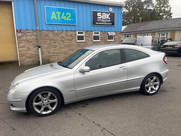 Used Mercedes-Benz C-Class 2007 for sale - 76239111: Photo 9