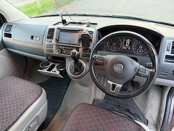 Used Volkswagen Caravelle 2013 for sale - 77440739: Photo
