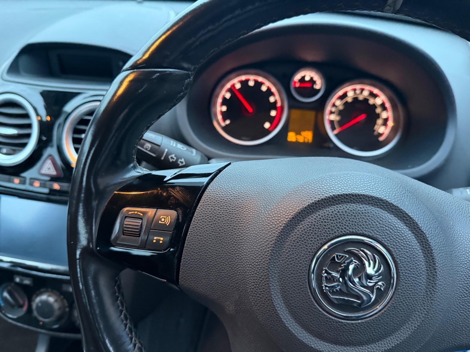 Used Vauxhall Corsa 2007 for sale - 77254772: Photo 32