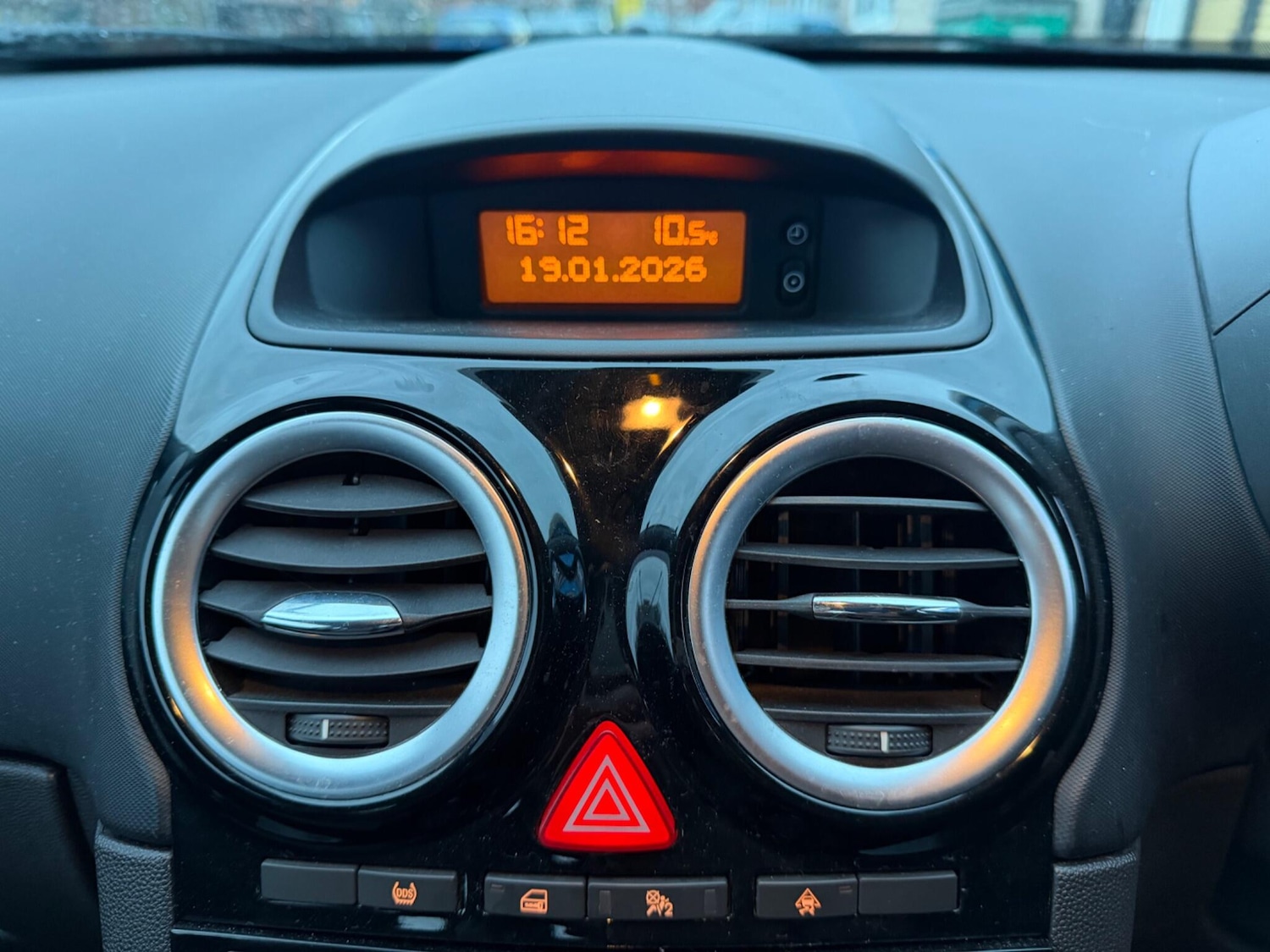 Used Vauxhall Corsa 2007 for sale - 77254772: Photo 35