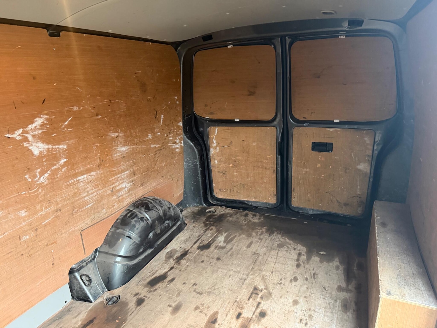 Used Volkswagen Transporter 2016 for sale - 77645912: Photo 6