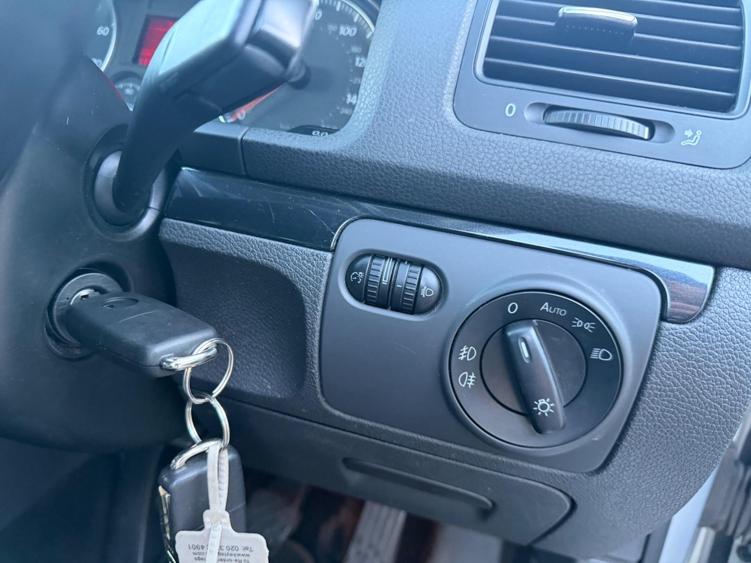 Used Volkswagen Golf for sale - 77892964: Photo 32