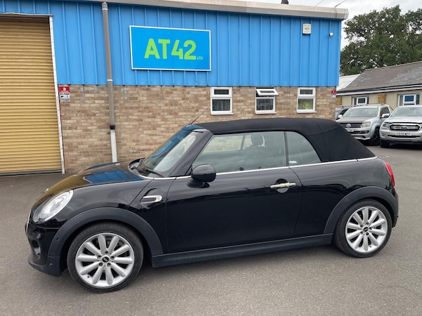 Used MINI Convertible 2016 for sale - 75609041: Photo 11