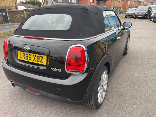 Used MINI Convertible 2016 for sale - 75609041: Photo 18