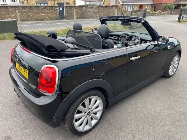 Used MINI Convertible 2016 for sale - 75609041: Photo 19
