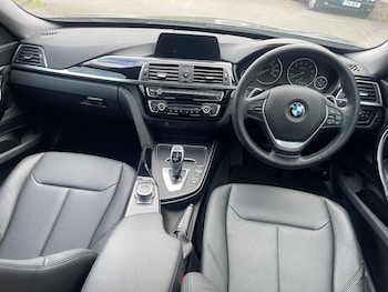 Used BMW 3 Series 2018 for sale - 76660358: Photo