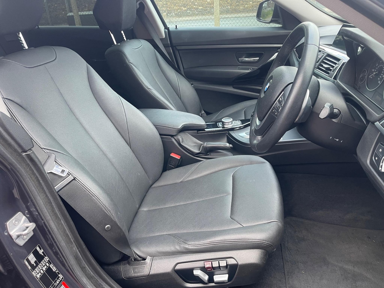 Used BMW 3 Series 2023 for sale - 76660358: Photo 5