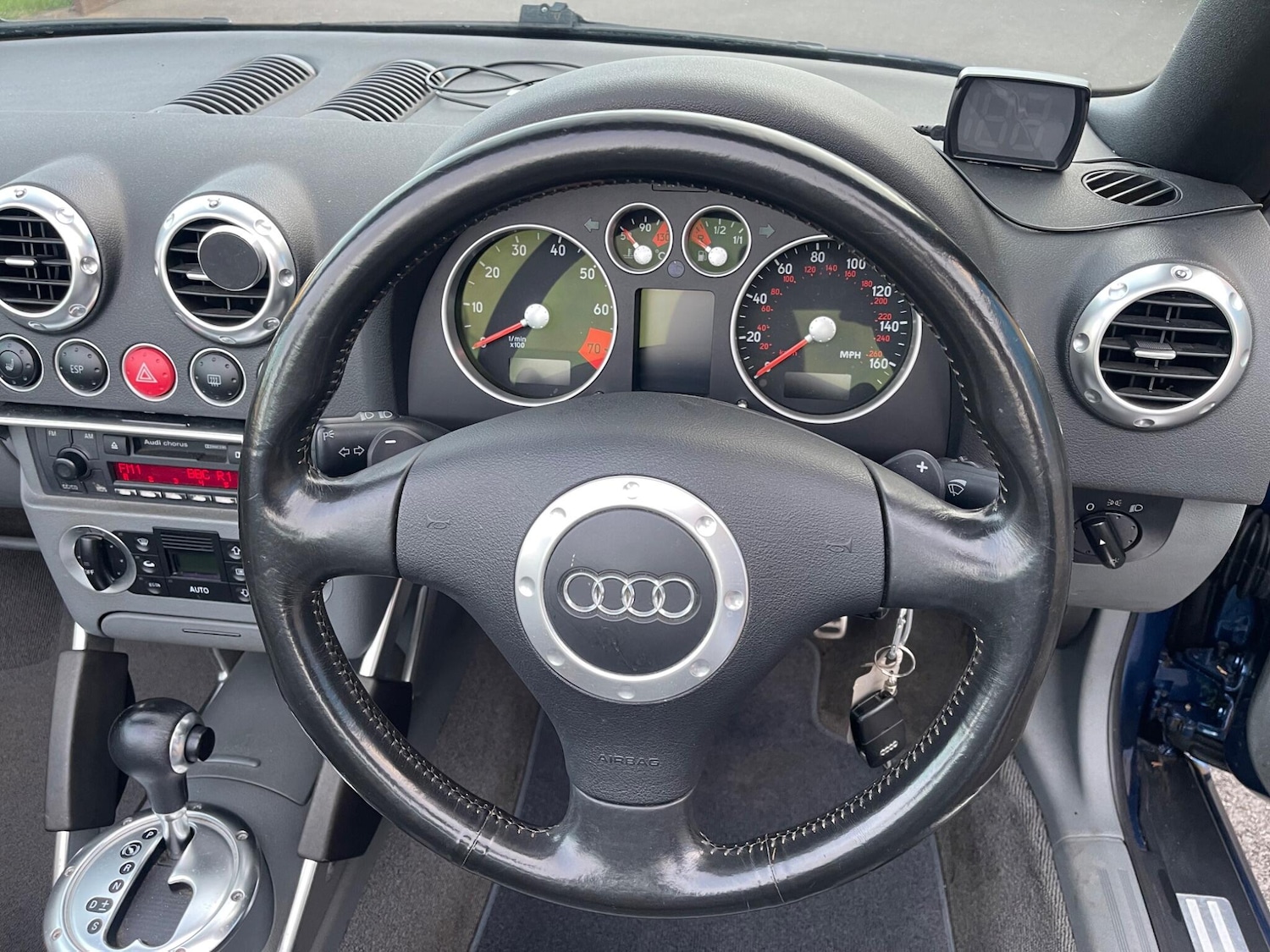 Used Audi TT 2004 for sale - 76660357: Photo 36