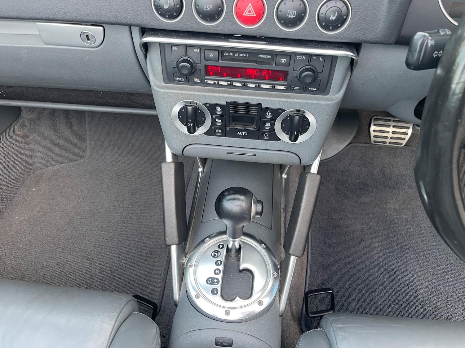 Used Audi TT 2004 for sale - 76660357: Photo 40