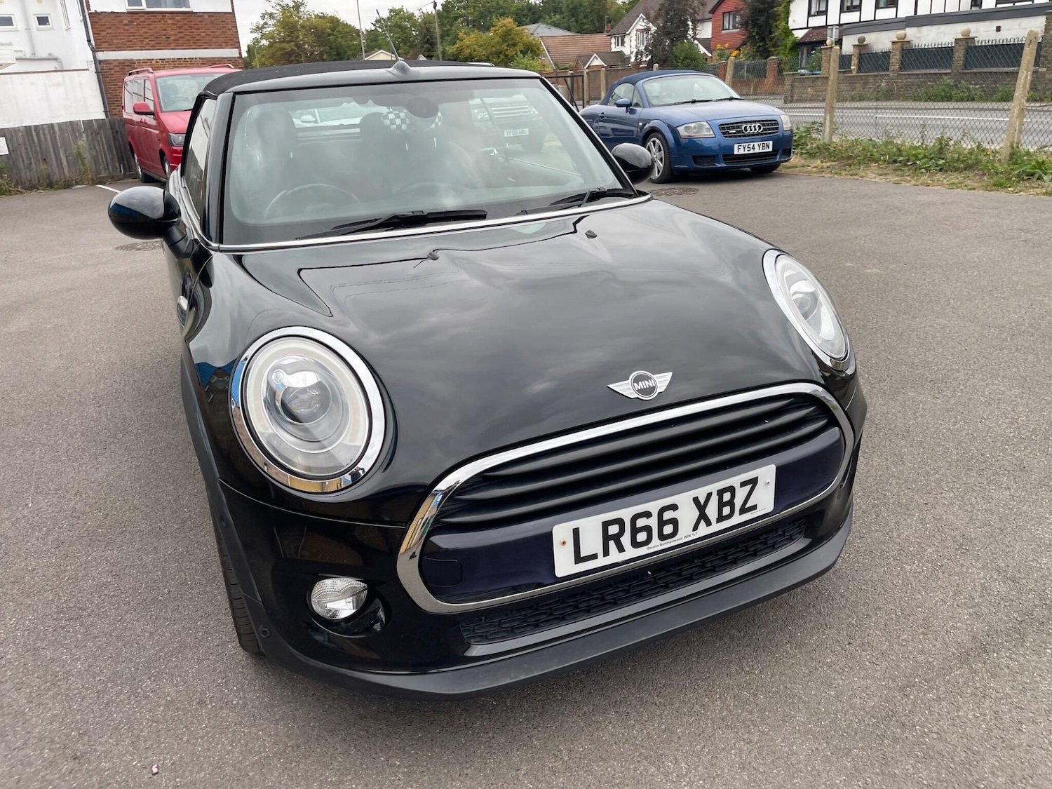 Used MINI Convertible 2016 for sale - 76660359: Photo 26