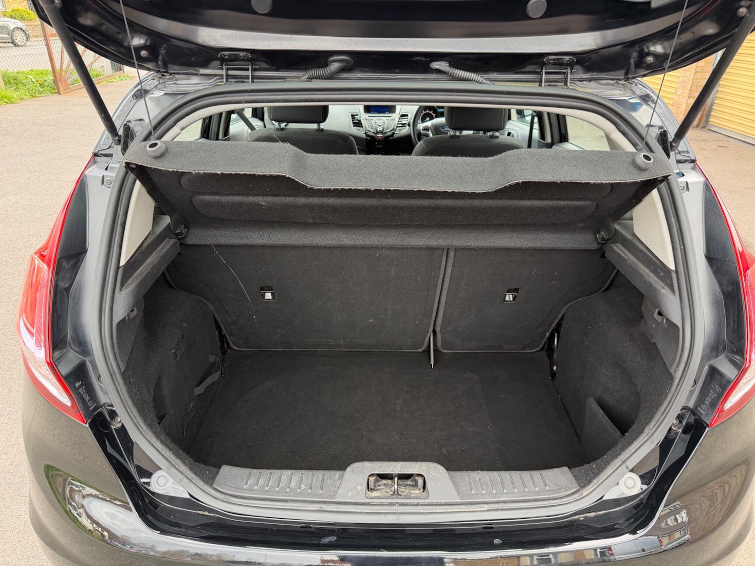 Used Ford Fiesta 2016 for sale - 78072403: Photo 15