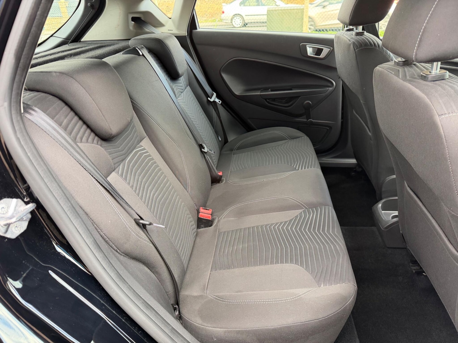 Used Ford Fiesta 2016 for sale - 78072403: Photo 28