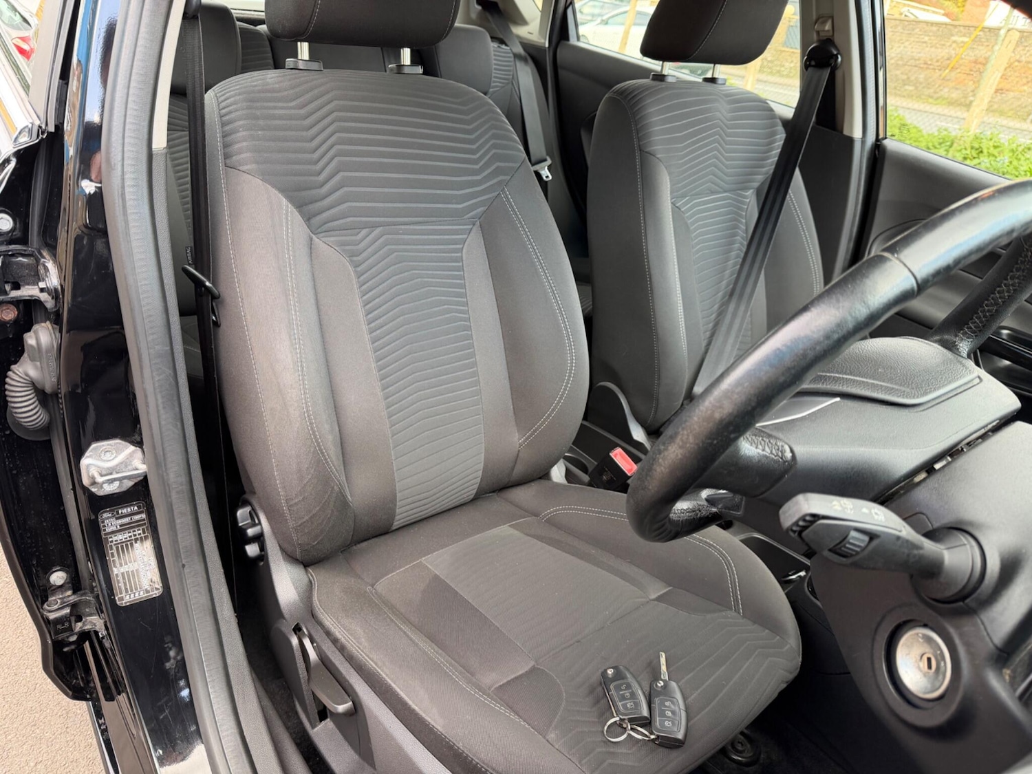 Used Ford Fiesta 2016 for sale - 78072403: Photo 29