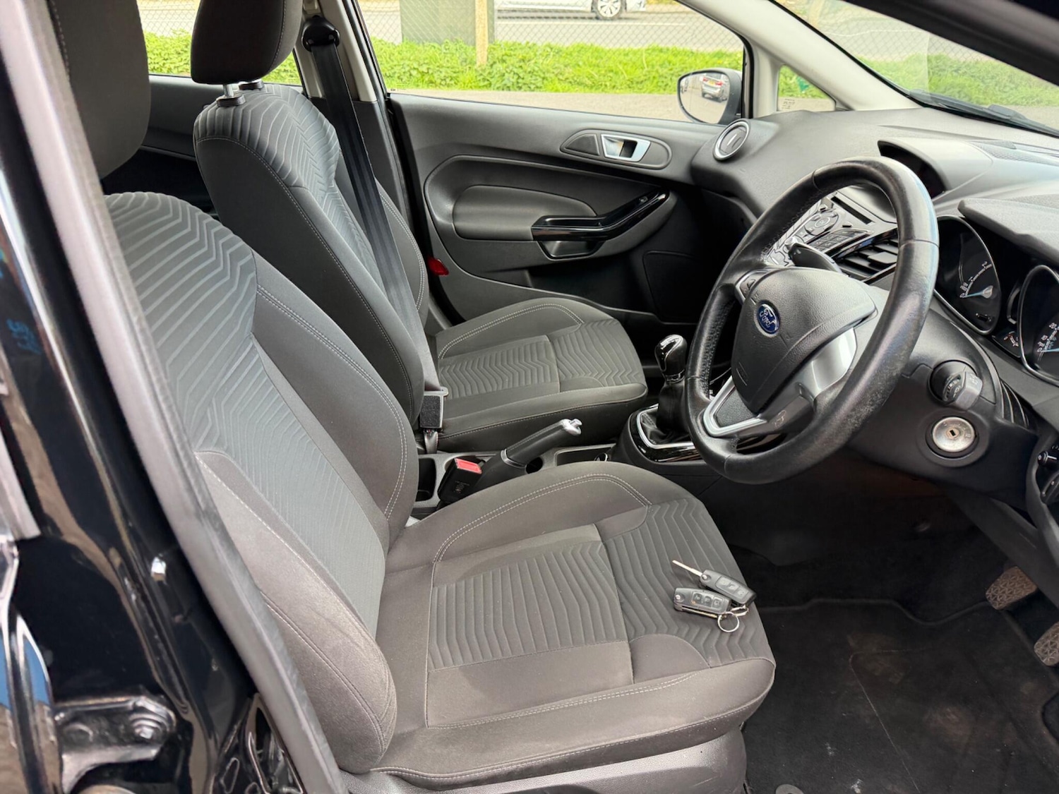 Used Ford Fiesta 2016 for sale - 78072403: Photo 30