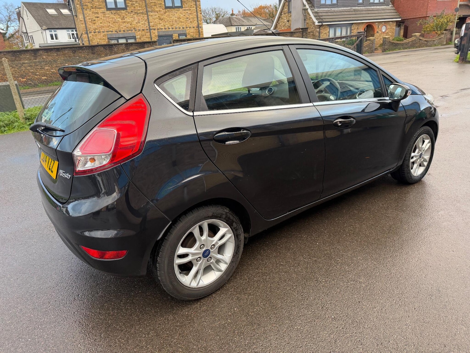 Used Ford Fiesta 2014 for sale - 76855822: Photo 2