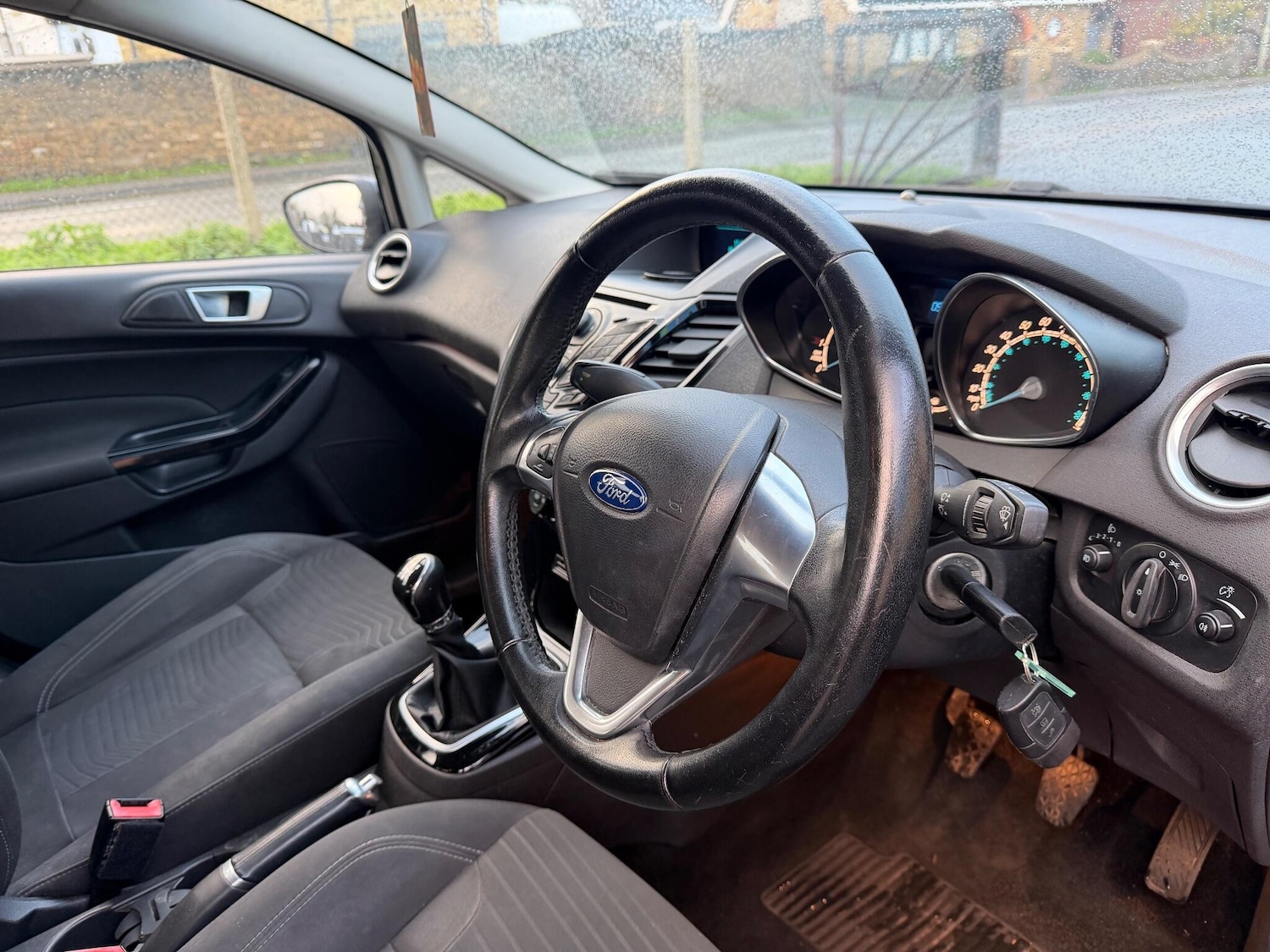Used Ford Fiesta 2014 for sale - 76855822: Photo 27