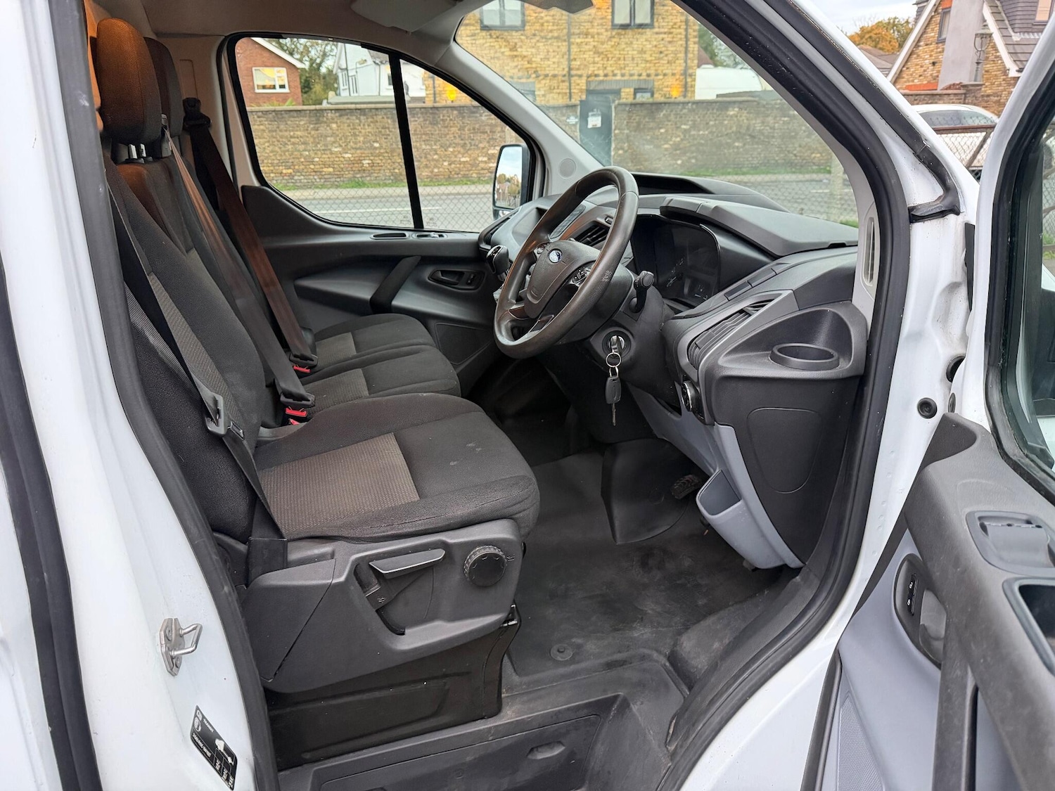 Used Ford Transit Custom 2017 for sale - 76660360: Photo 27