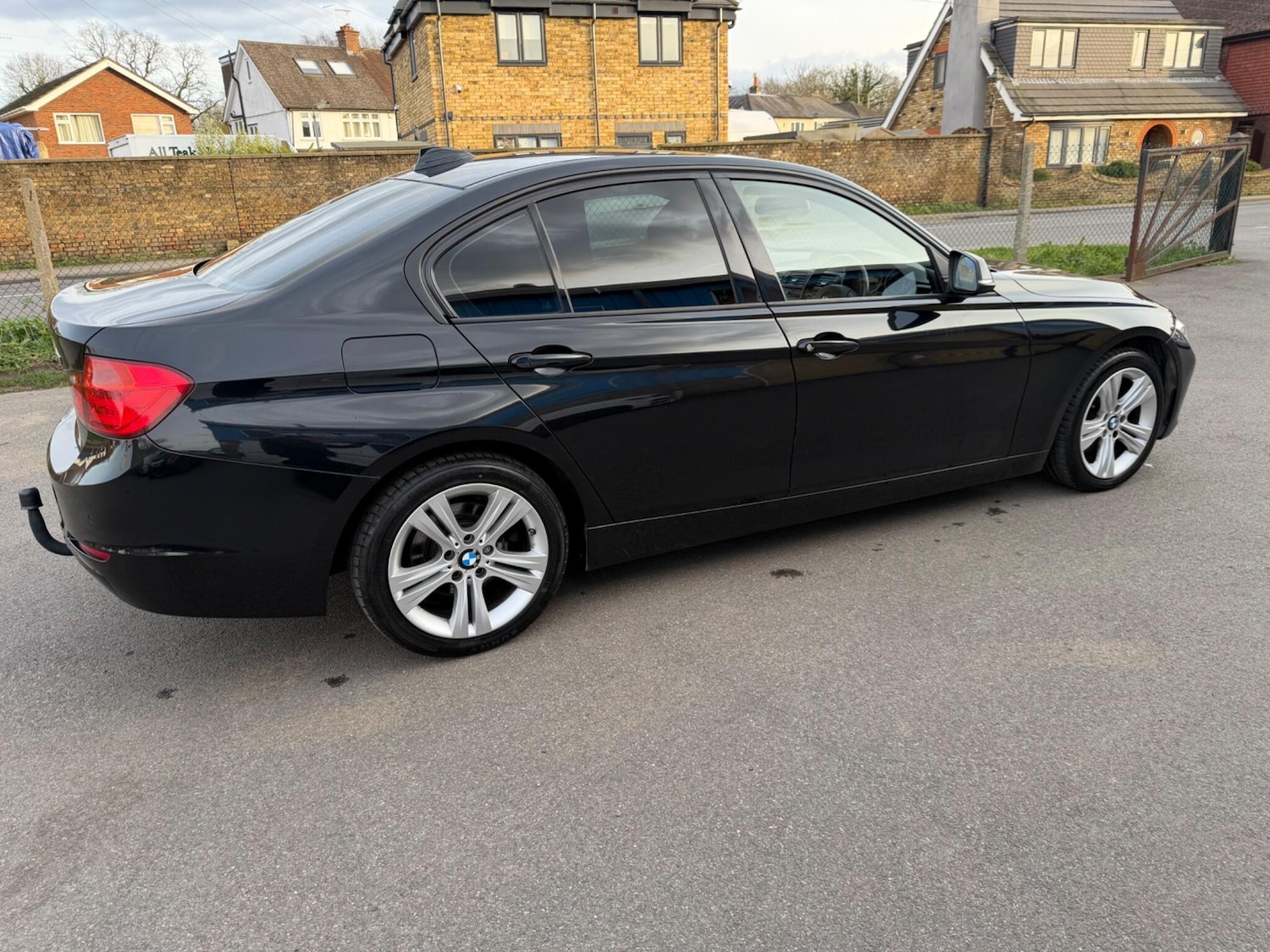 Used BMW 3 Series 2014 for sale - 77565121: Photo 18