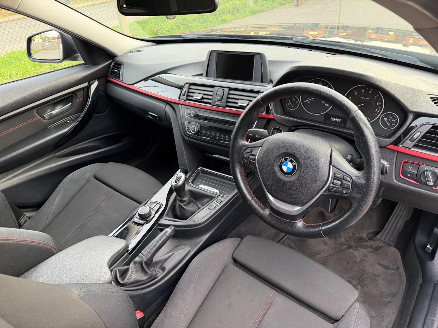 Used BMW 3 Series 2014 for sale - 77565121: Photo 29