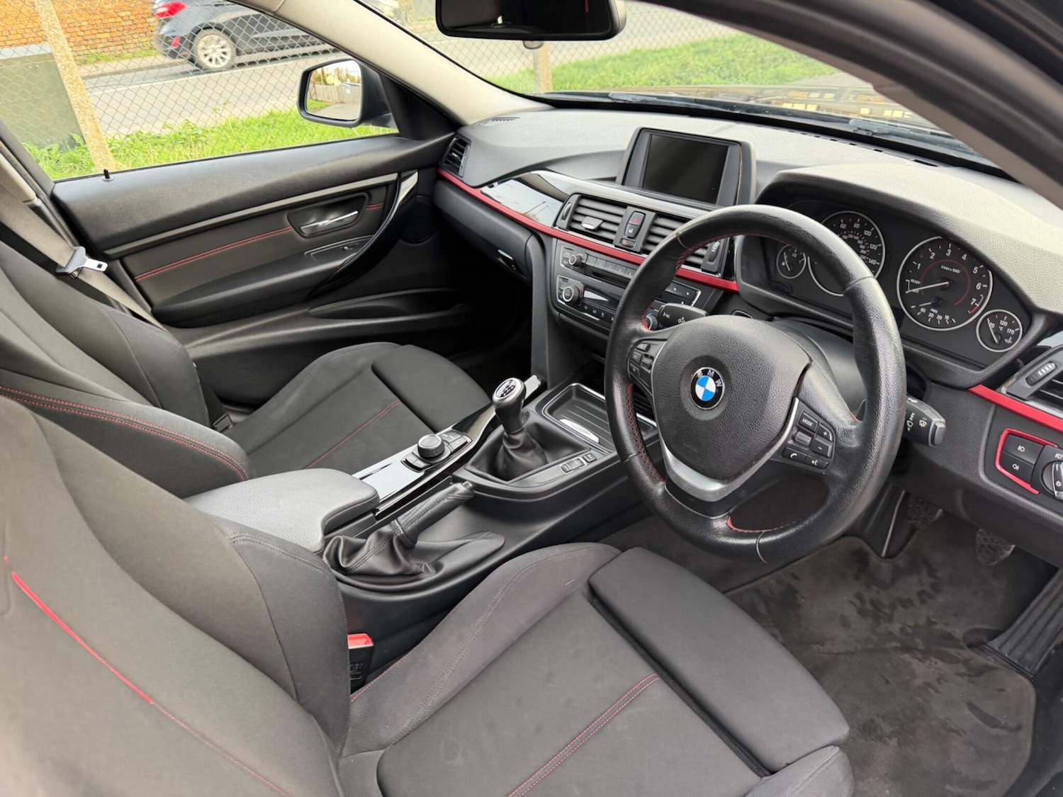 Used BMW 3 Series 2014 for sale - 77565121: Photo 30