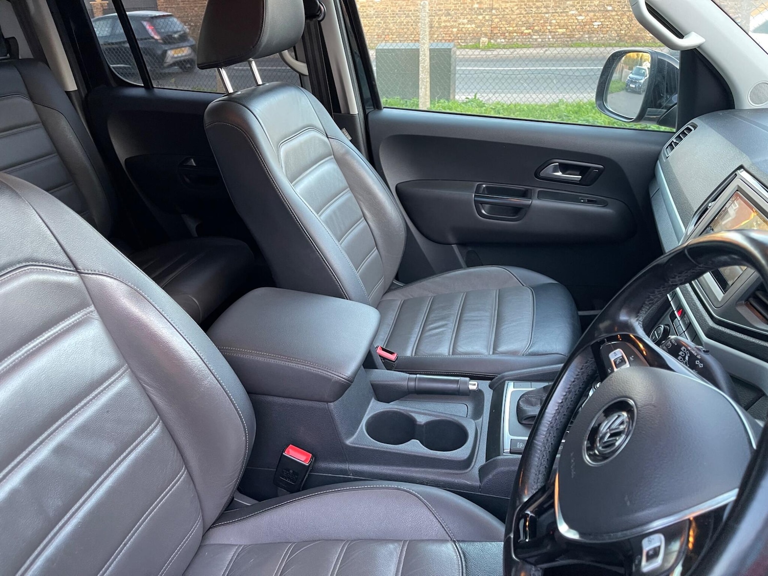 Used Volkswagen Amarok 2017 for sale - 76660363: Photo 33