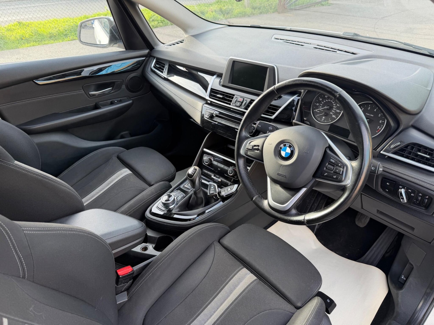 Used BMW 2 Series 2017 for sale - 78184887: Photo 32