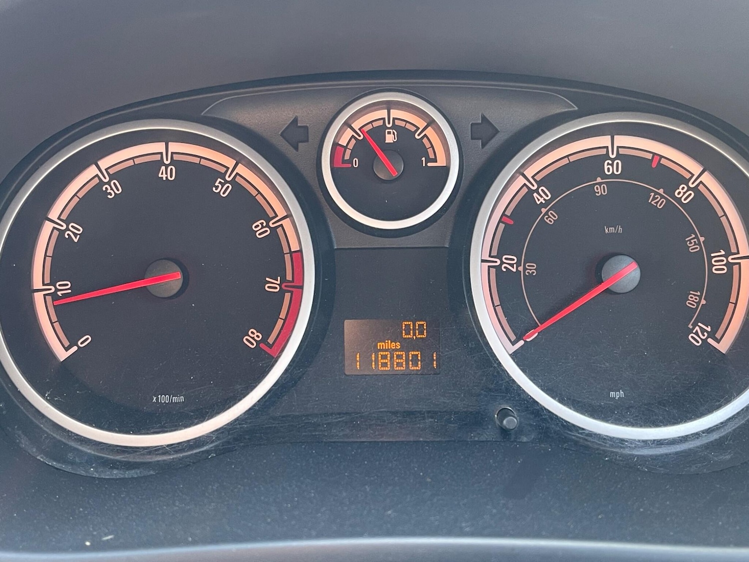 Used Vauxhall Corsa 2009 for sale - 76457410: Photo 32