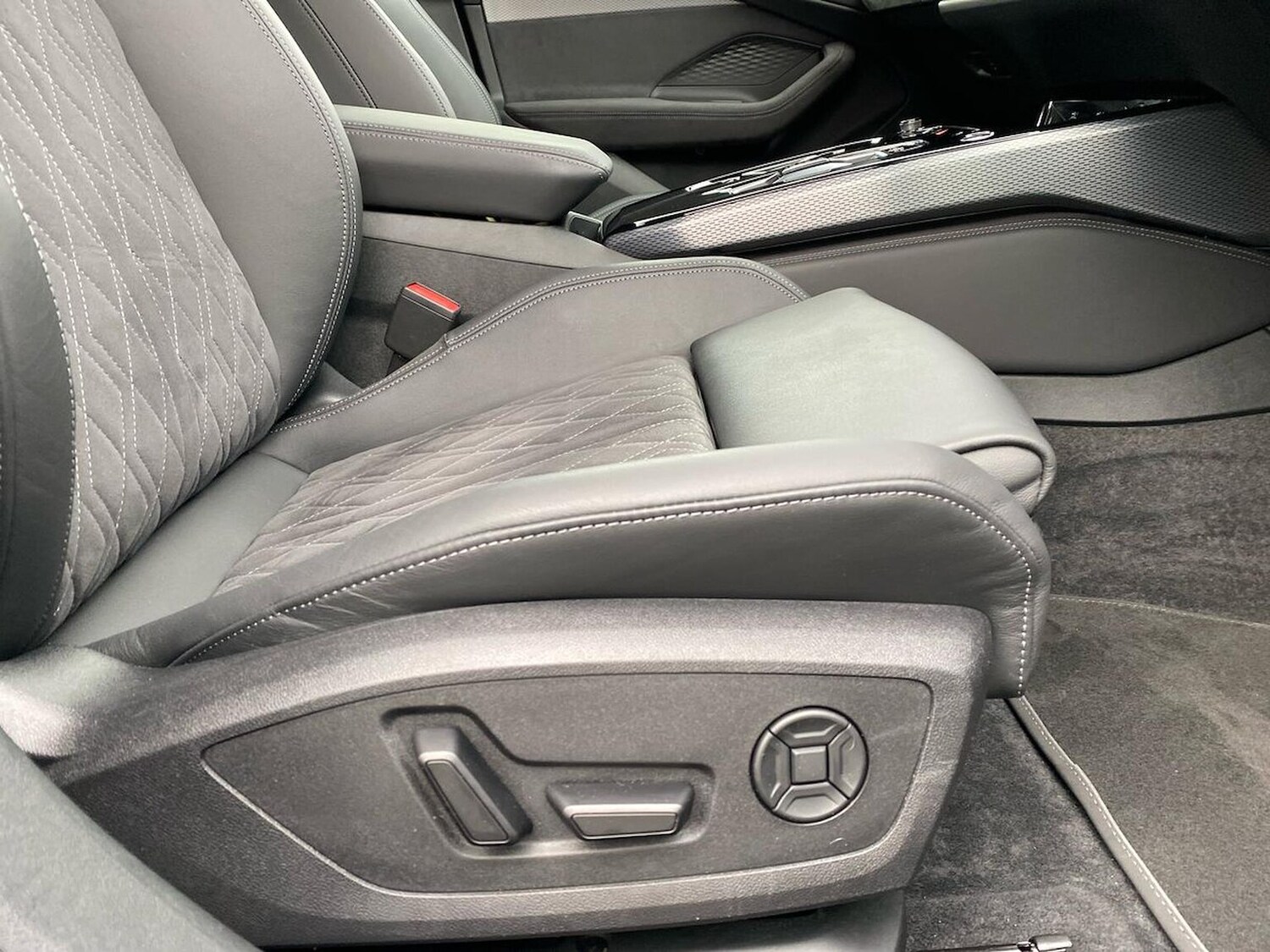 Used Audi A5 2025 for sale - 76300768: Photo 30