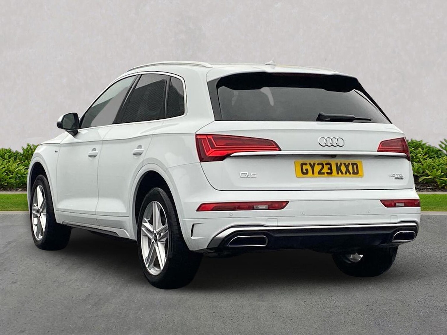 Used Audi Q5 2023 for sale - 76821732: Photo 2