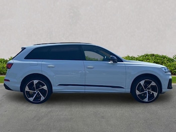 Used Audi Q7 2022 for sale - 78952103: Photo