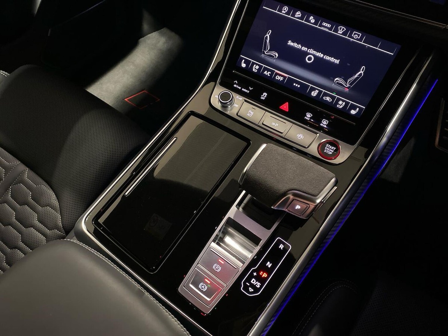 Used Audi RS Q8 2025 for sale - 77901712: Photo 13