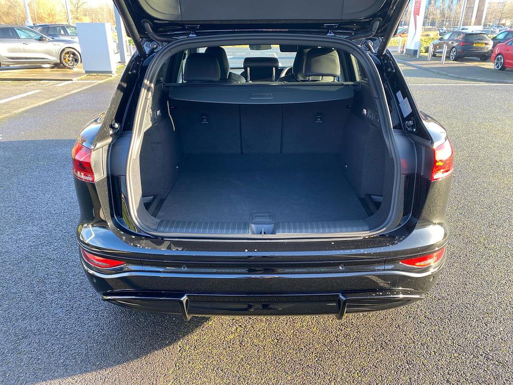 Used Audi Q6 e-tron 2026 for sale - 78053566: Photo 17