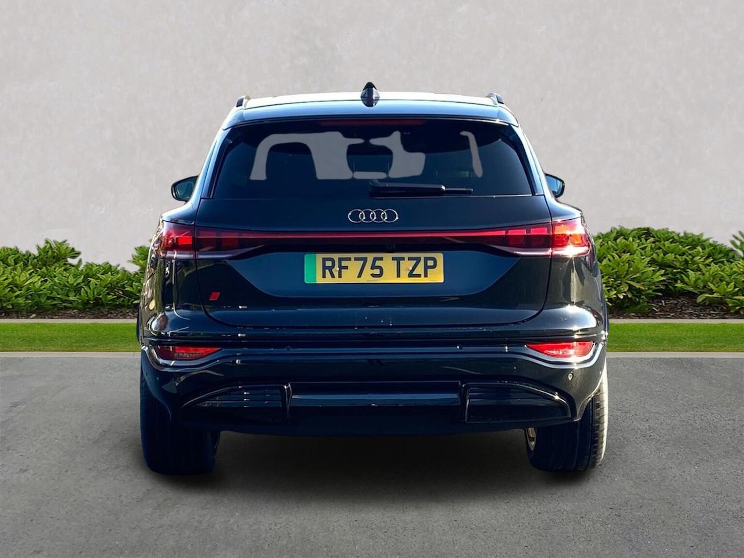 Used Audi Q6 e-tron 2026 for sale - 78053566: Photo 4