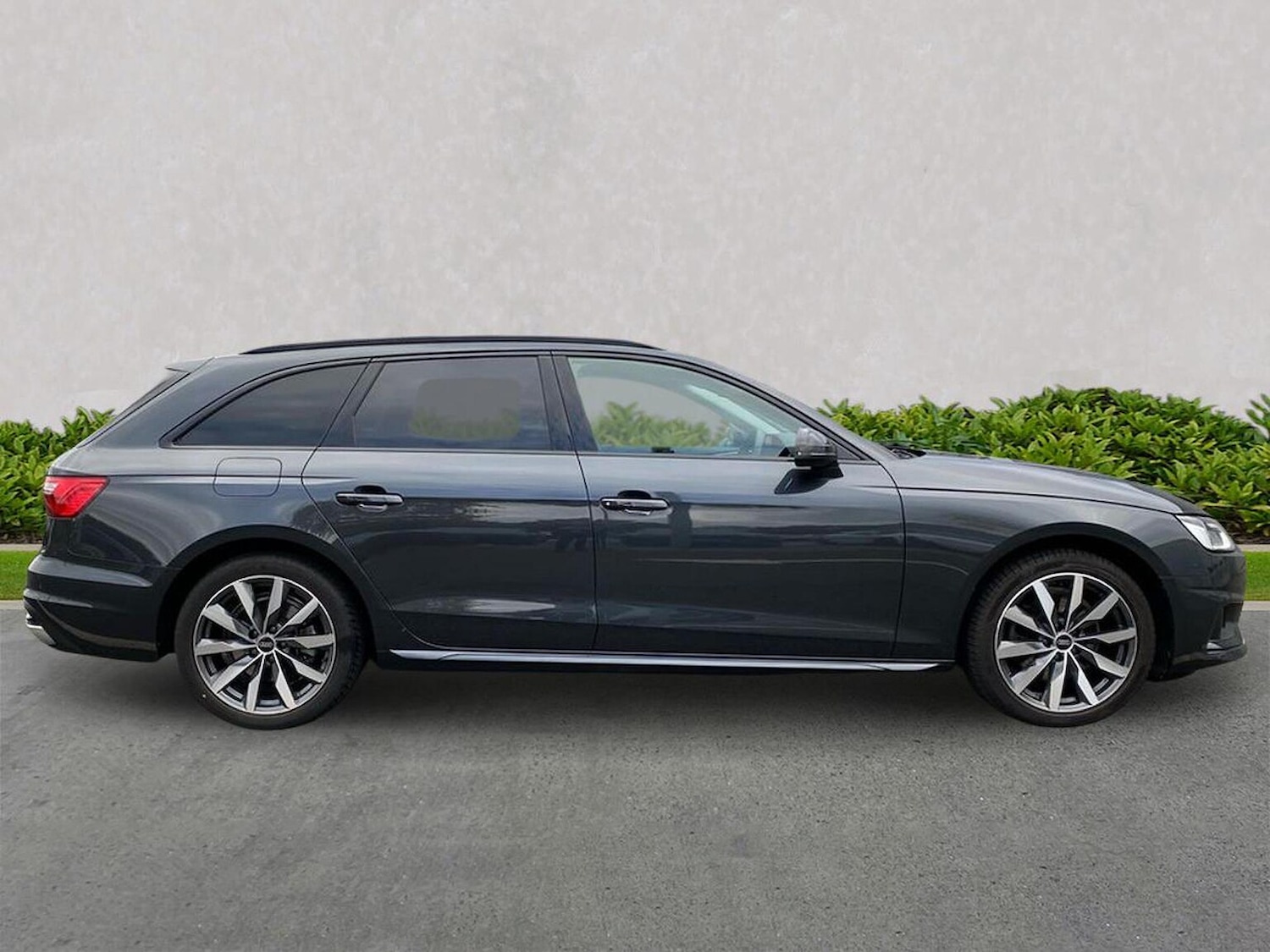 Used Audi A4 2022 for sale - 76490770: Photo 3