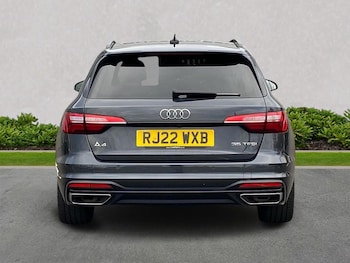 Used Audi A4 2022 for sale - 76490770: Photo