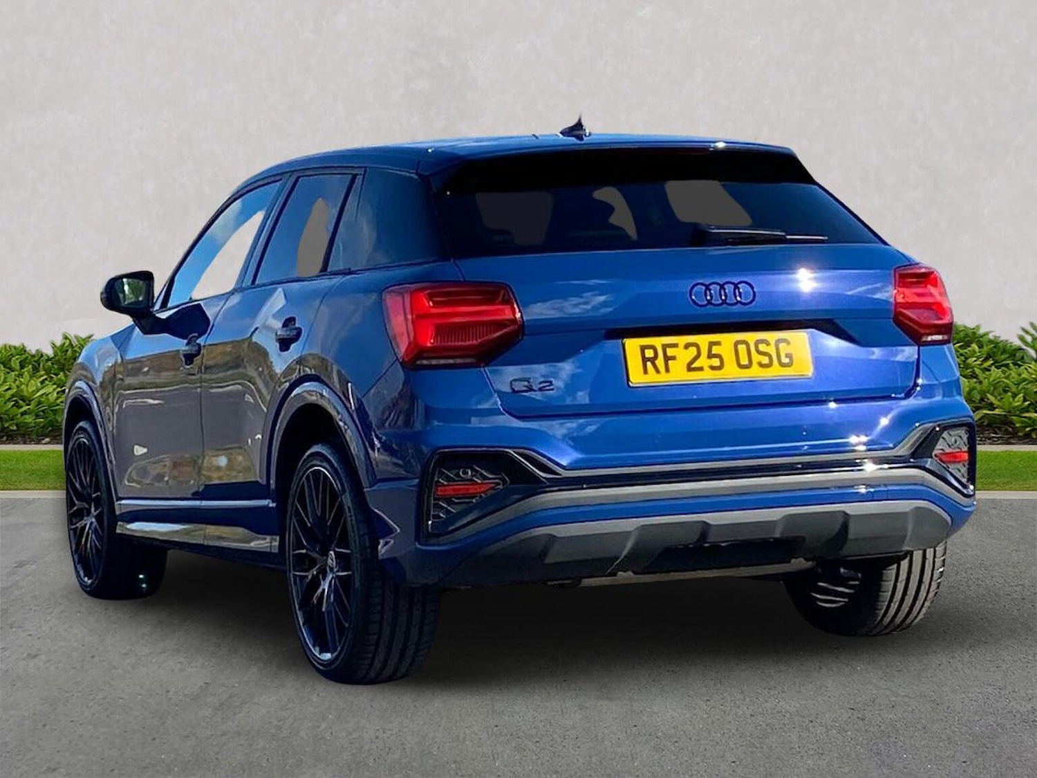 Used Audi Q2 2025 for sale - 76369122: Photo 2