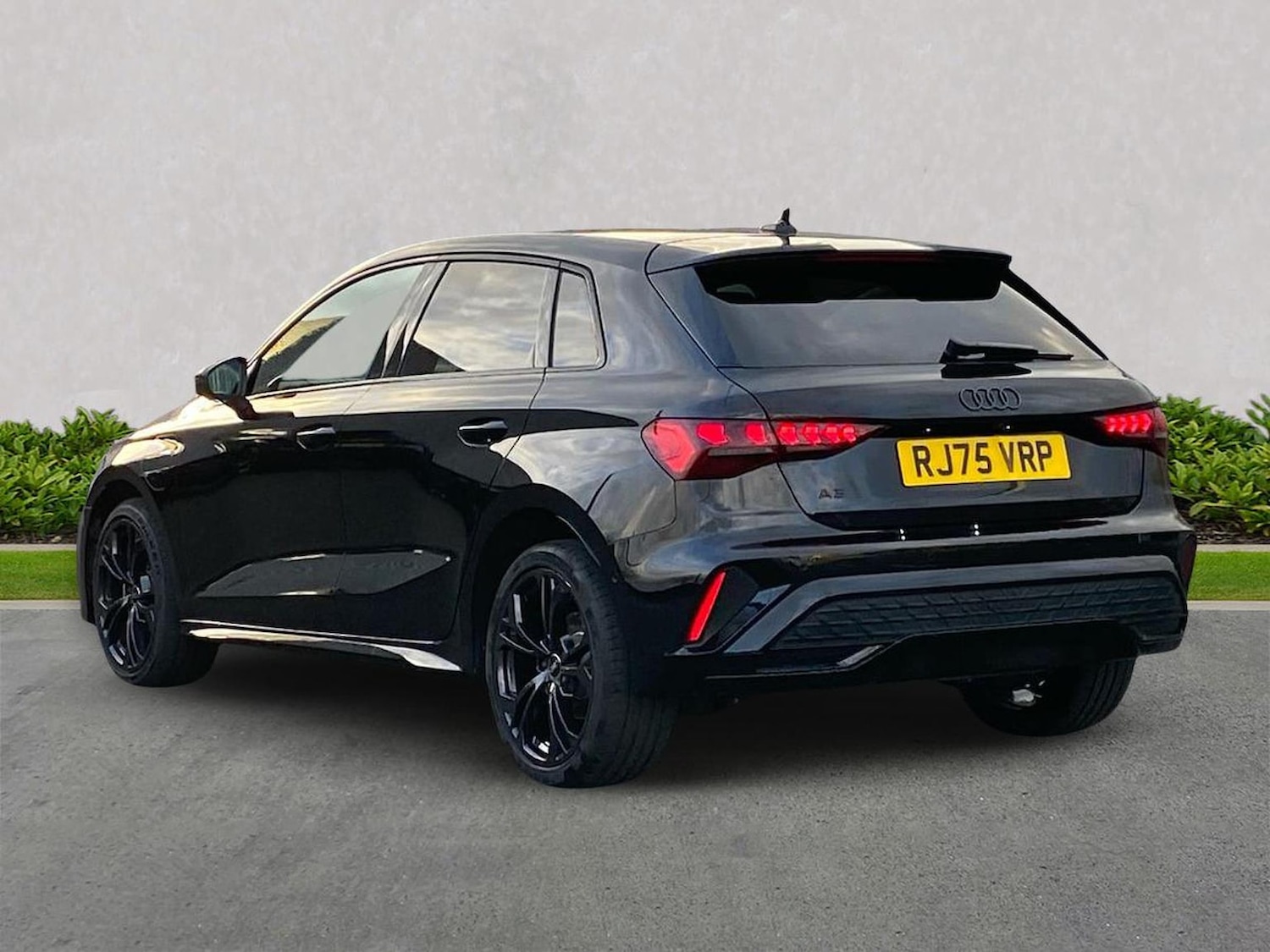 Used Audi A3 2025 for sale - 77946130: Photo 2