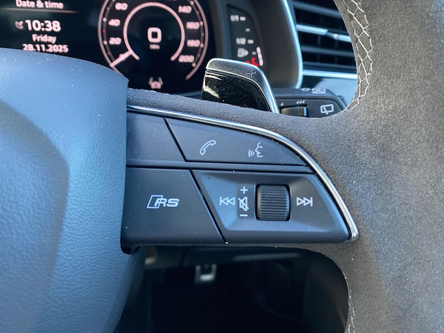 Used Audi RS Q8 2024 for sale - 76748401: Photo 26