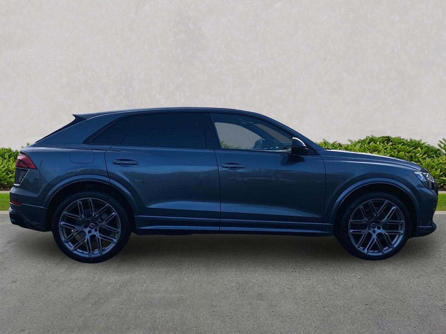 Used Audi RS Q8 2024 for sale - 76748401: Photo 3