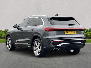 Used Audi Q5 2025 for sale - 79379672: Photo