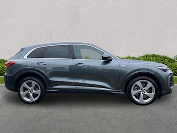 Used Audi Q5 2025 for sale - 79379672: Photo