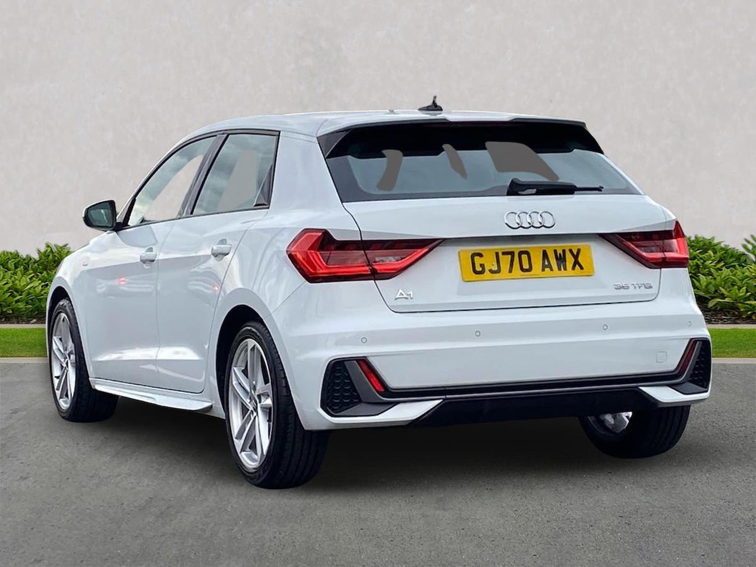 Used Audi A1 2020 for sale - 76363417: Photo 2