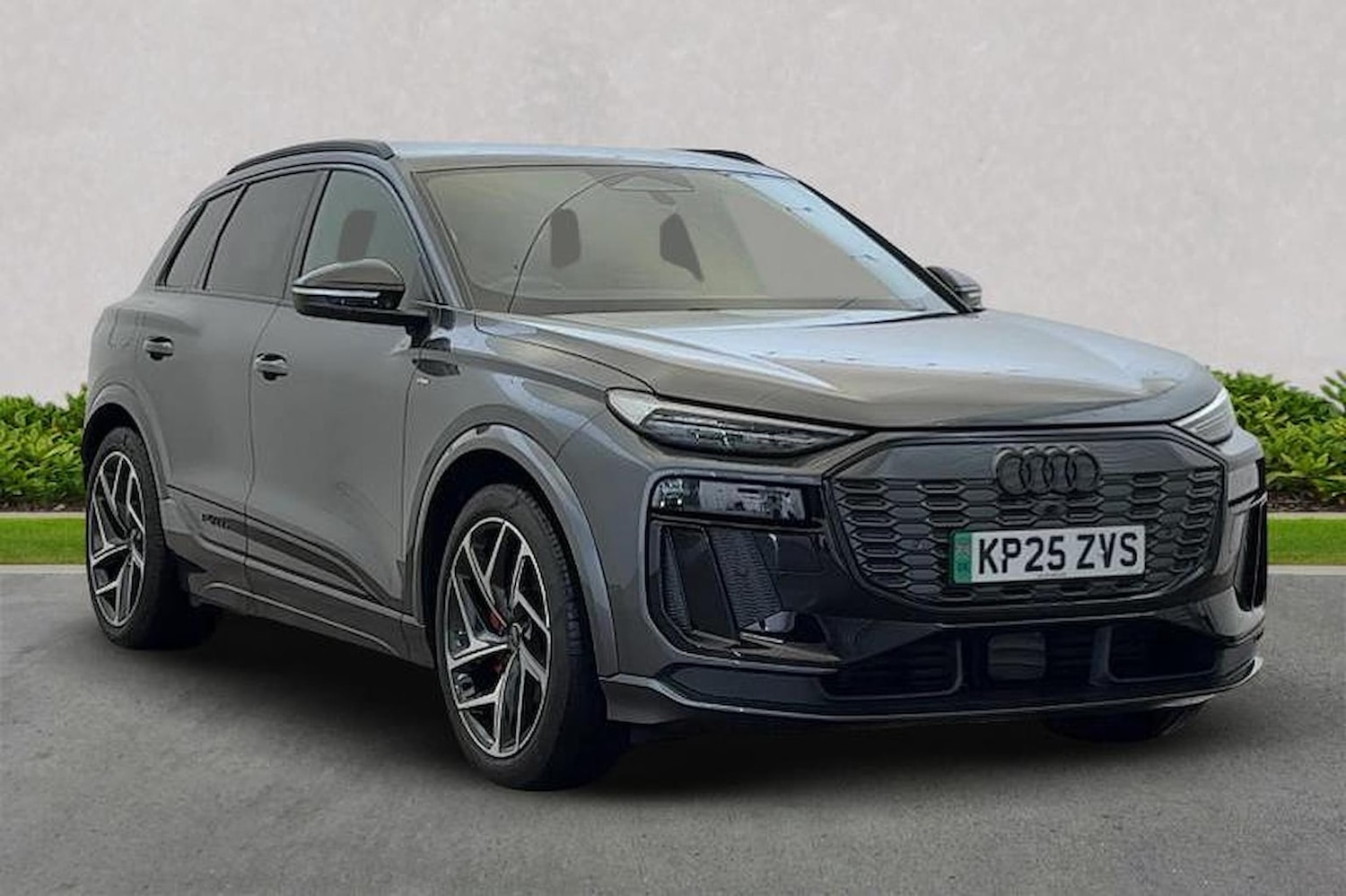 Used Audi Q6 e-tron 2025 for sale - 76046039: Photo 1